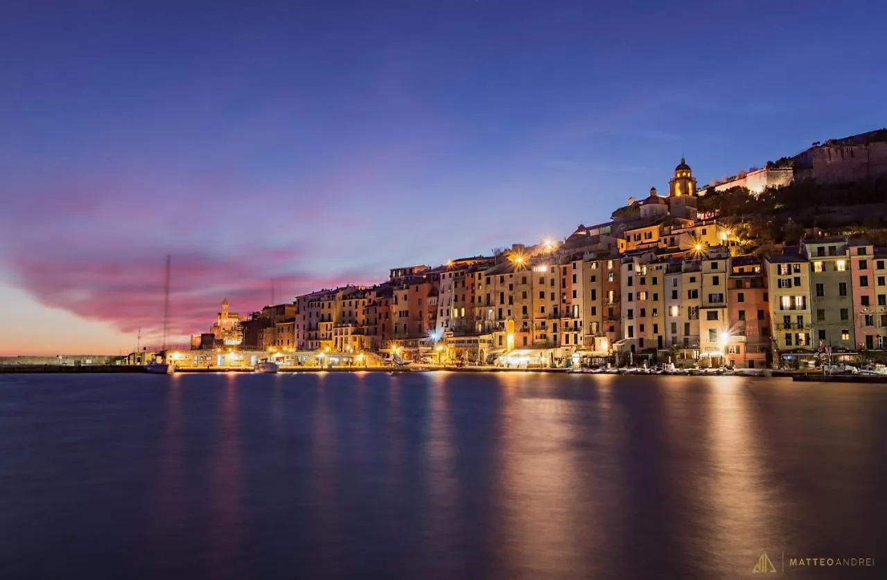 住宿加早餐酒店 Colonna 24 Luxury Room In Portovenere Near 5 Terre