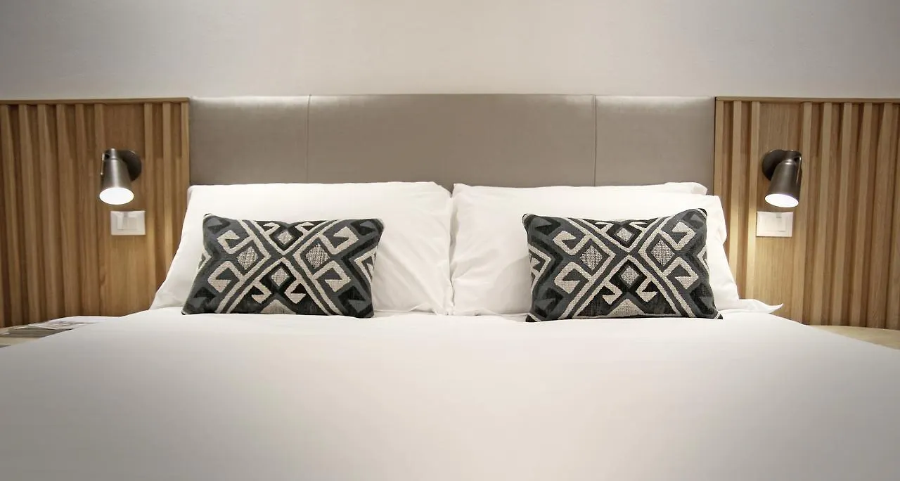 Colonna 24 Luxury Room In Portovenere Near 5 Terre 住宿加早餐酒店 韦内雷港
